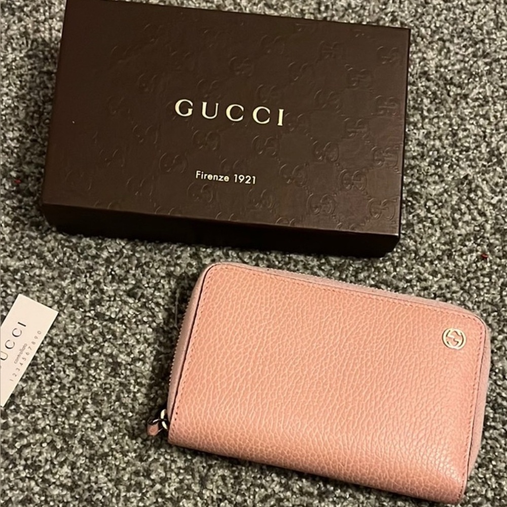 Gucci Leather Wallet